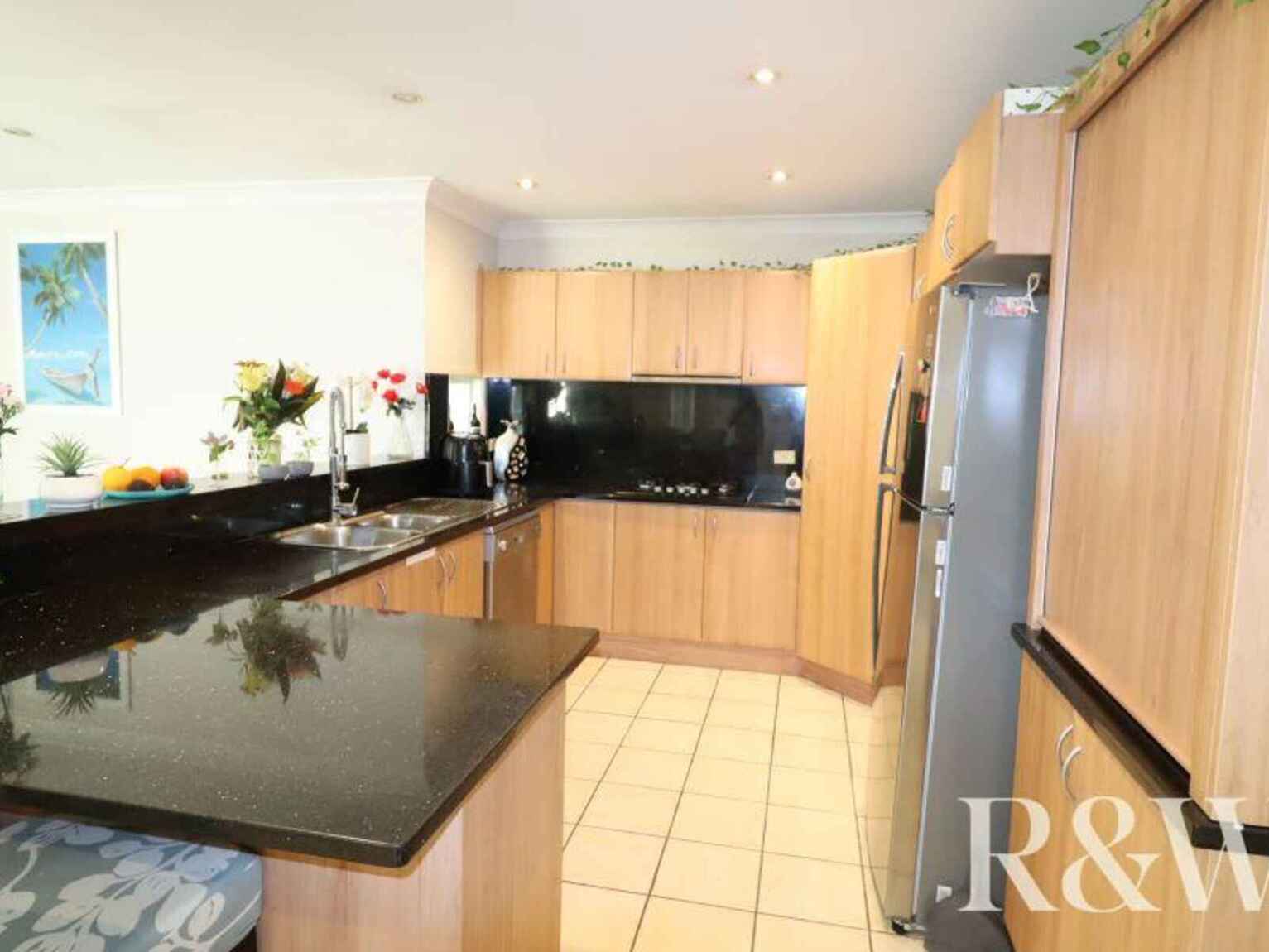 4 Seine Court St Clair