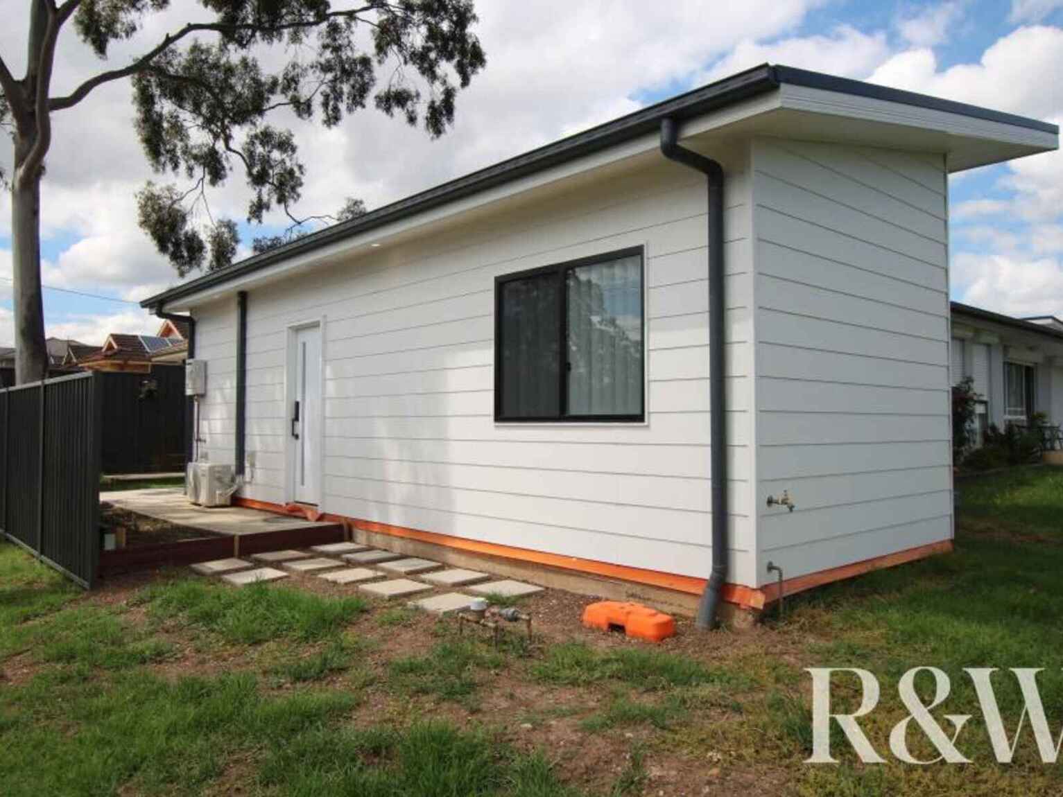 1A Cumberland Place Colyton