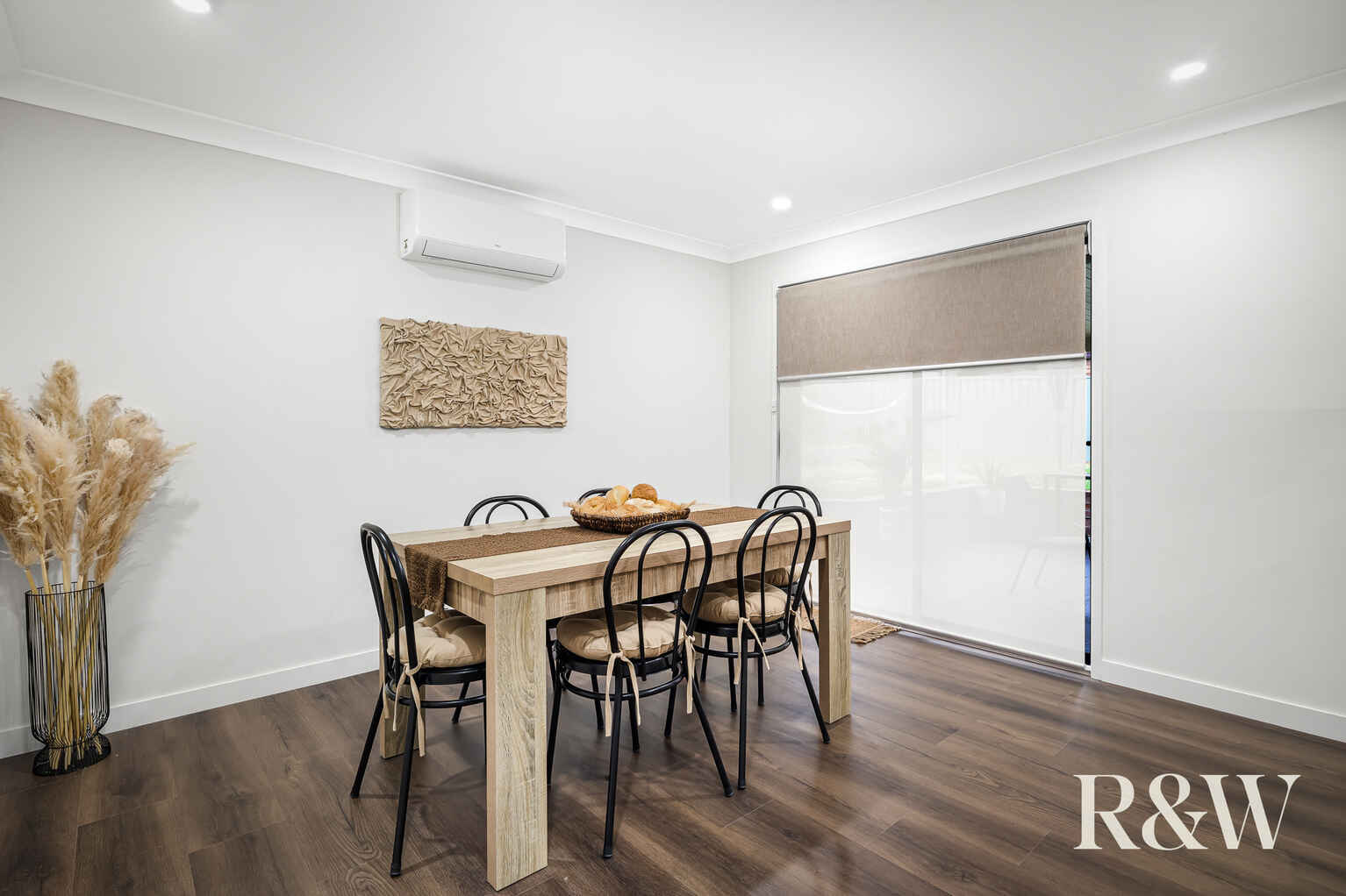 5 Cobbler Crescent Minchinbury