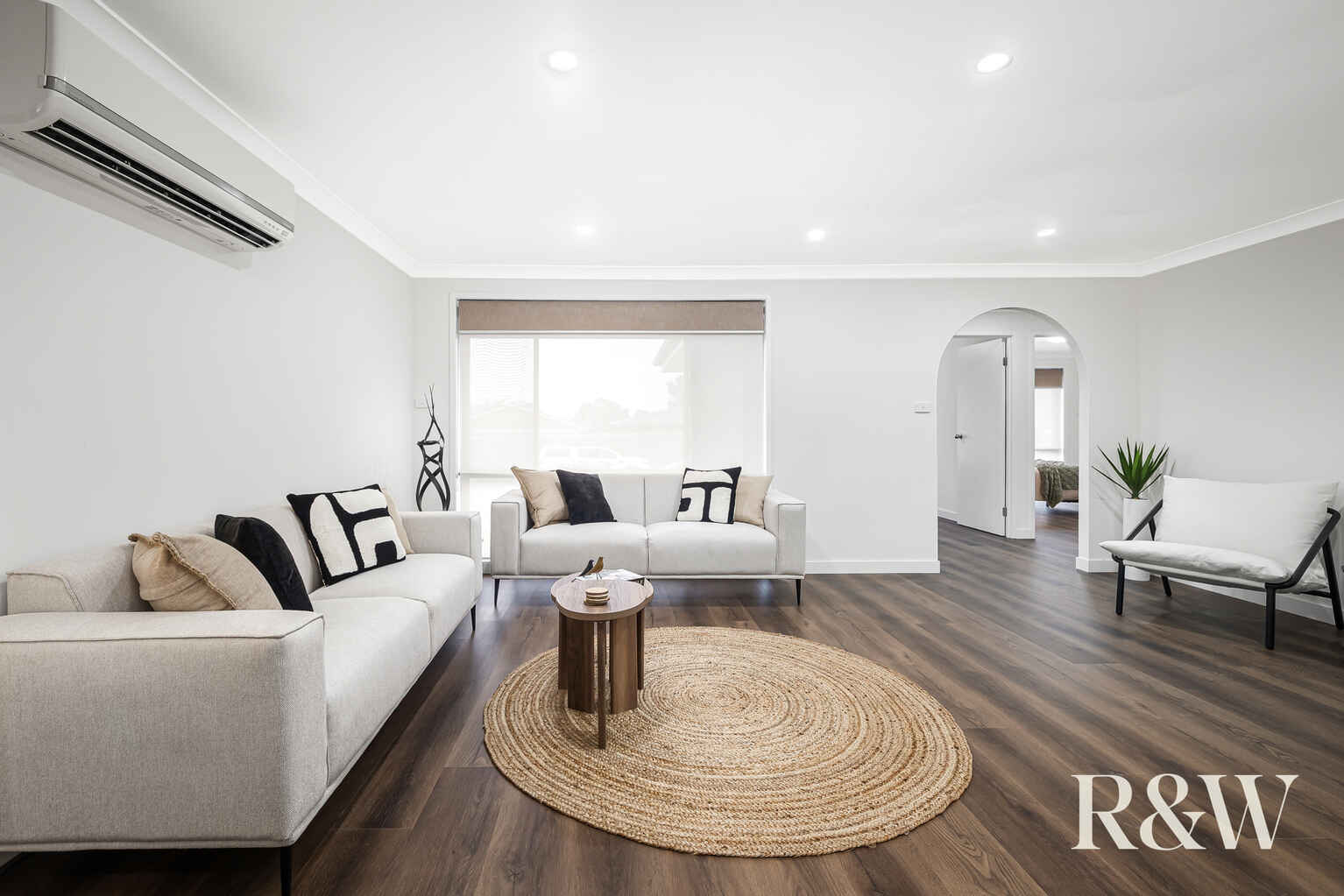 5 Cobbler Crescent Minchinbury