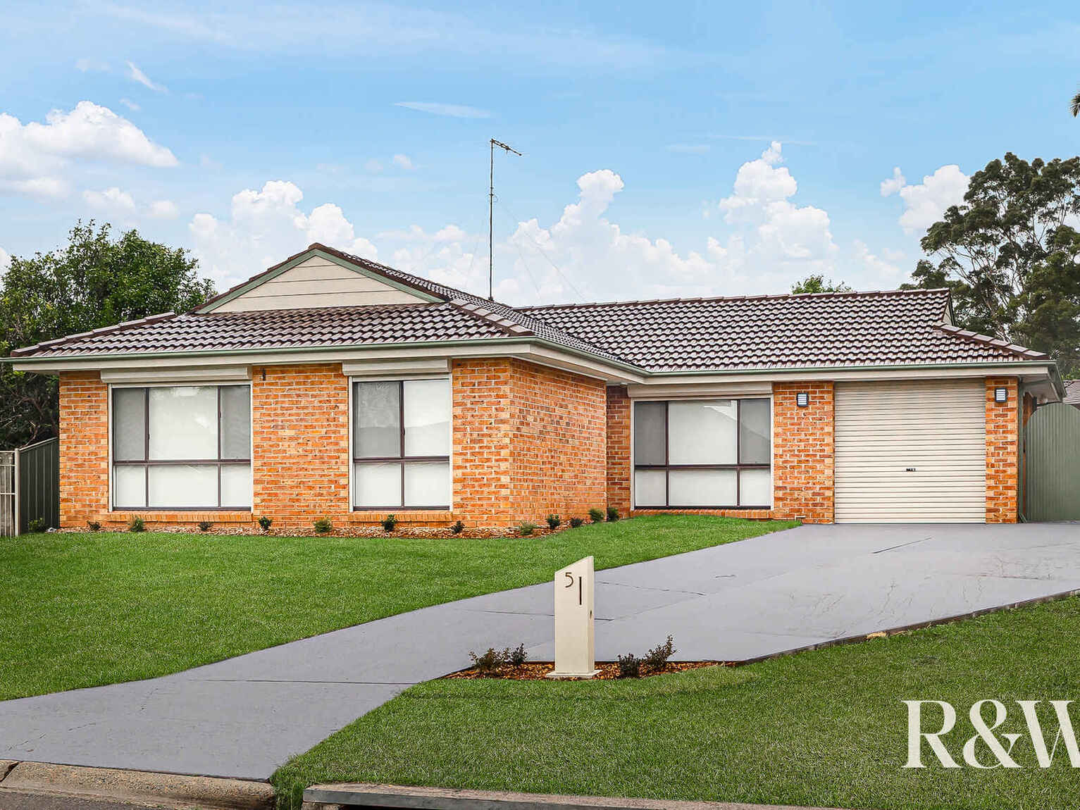 5 Cobbler Crescent Minchinbury