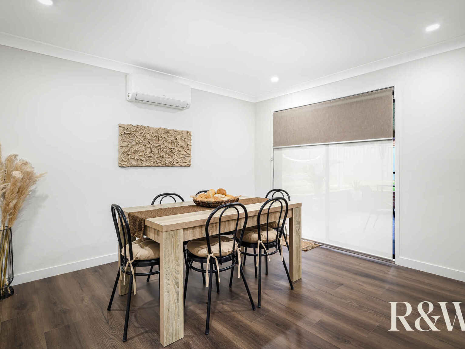 5 Cobbler Crescent Minchinbury