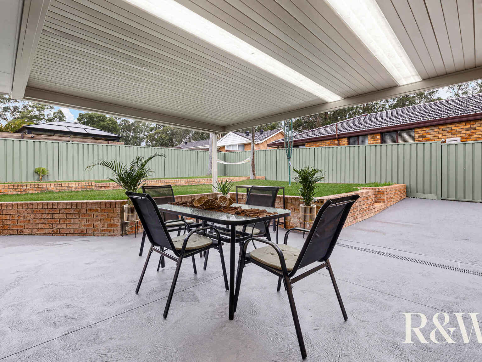 5 Cobbler Crescent Minchinbury