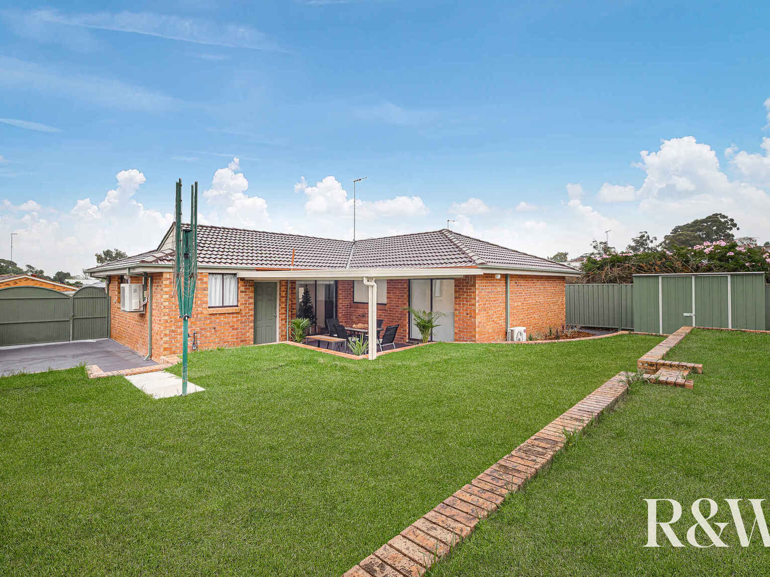 5 Cobbler Crescent Minchinbury