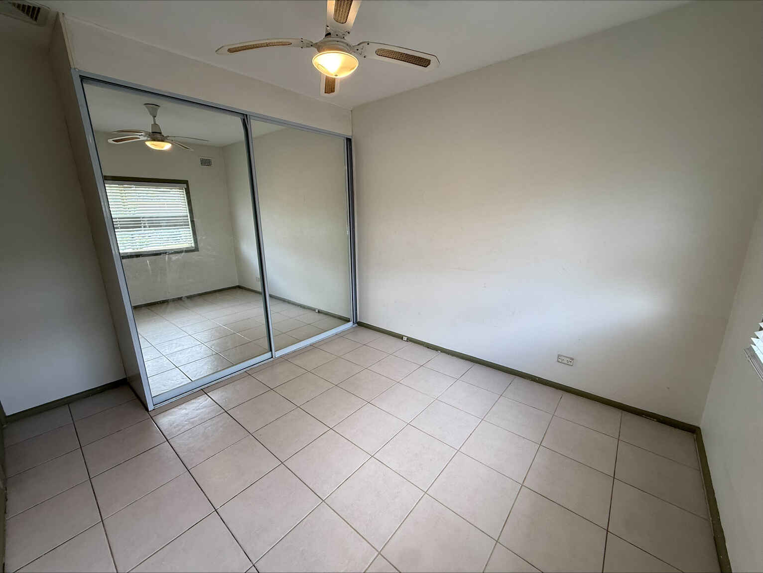 17 Mountview Avenue Doonside 17 Mountview Avenue Doonside