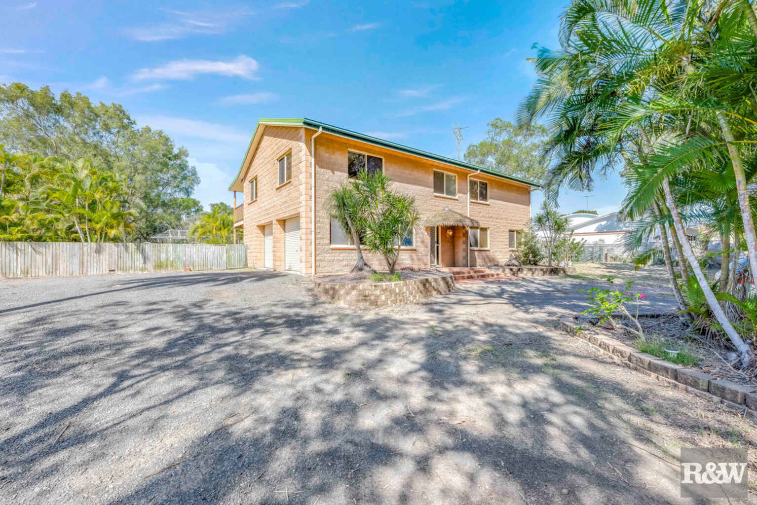 66 Sylvan Drive Moore Park Beach 66 Sylvan Drive Moore Park Beach