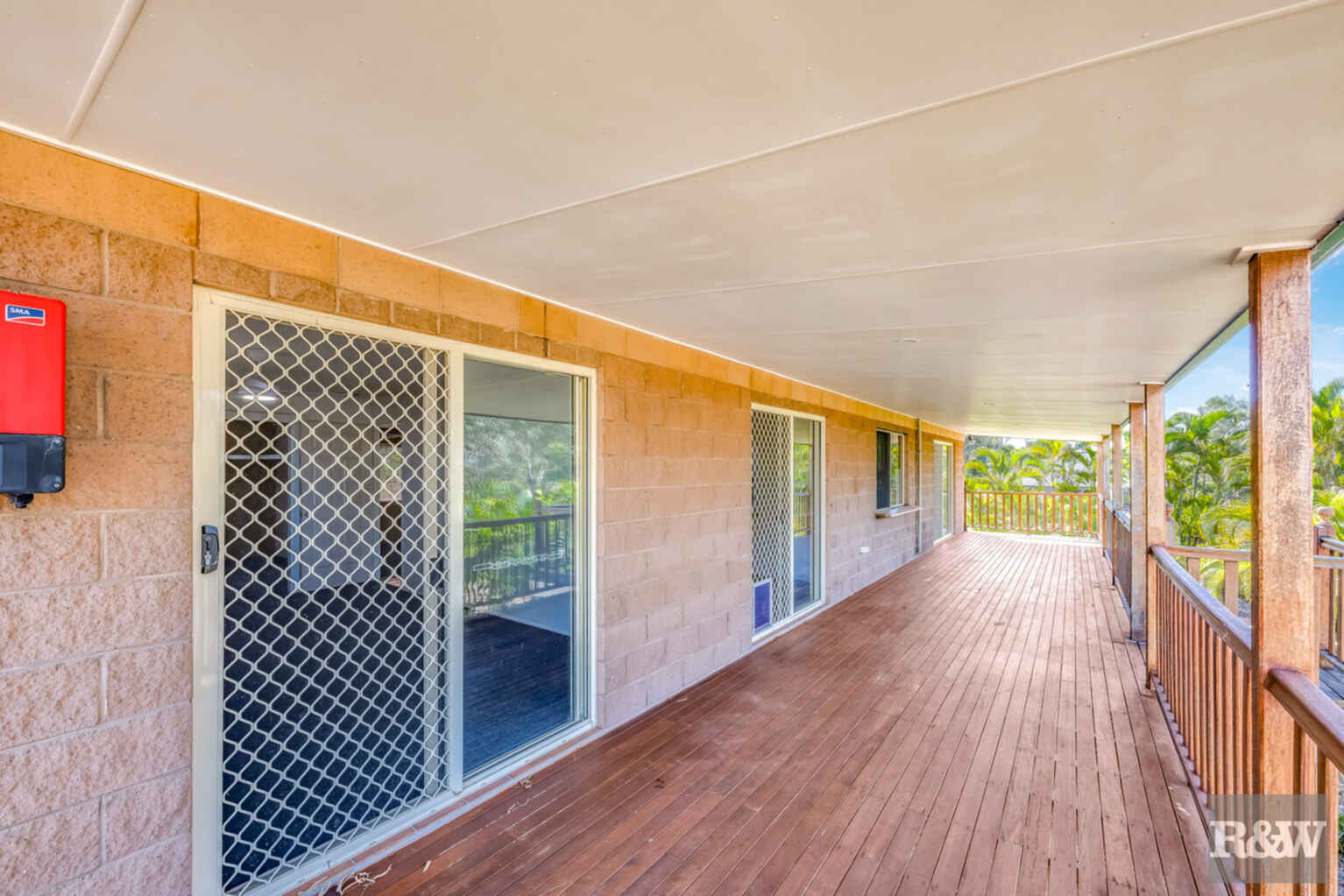 66 Sylvan Drive Moore Park Beach 66 Sylvan Drive Moore Park Beach