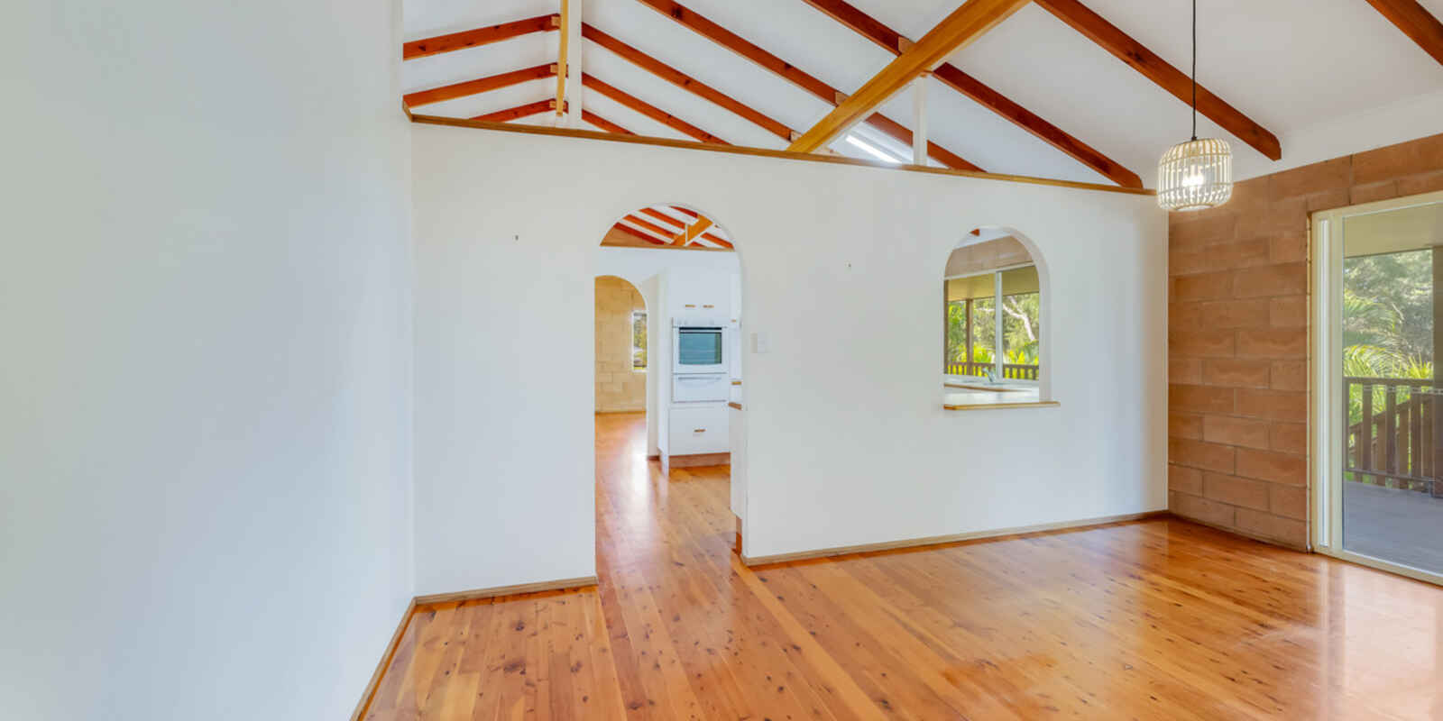 66 Sylvan Drive Moore Park Beach 66 Sylvan Drive Moore Park Beach