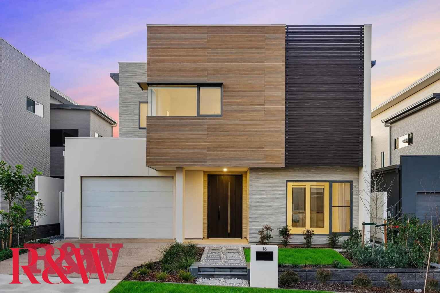 16 Mckinnon Circuit Gledswood Hills