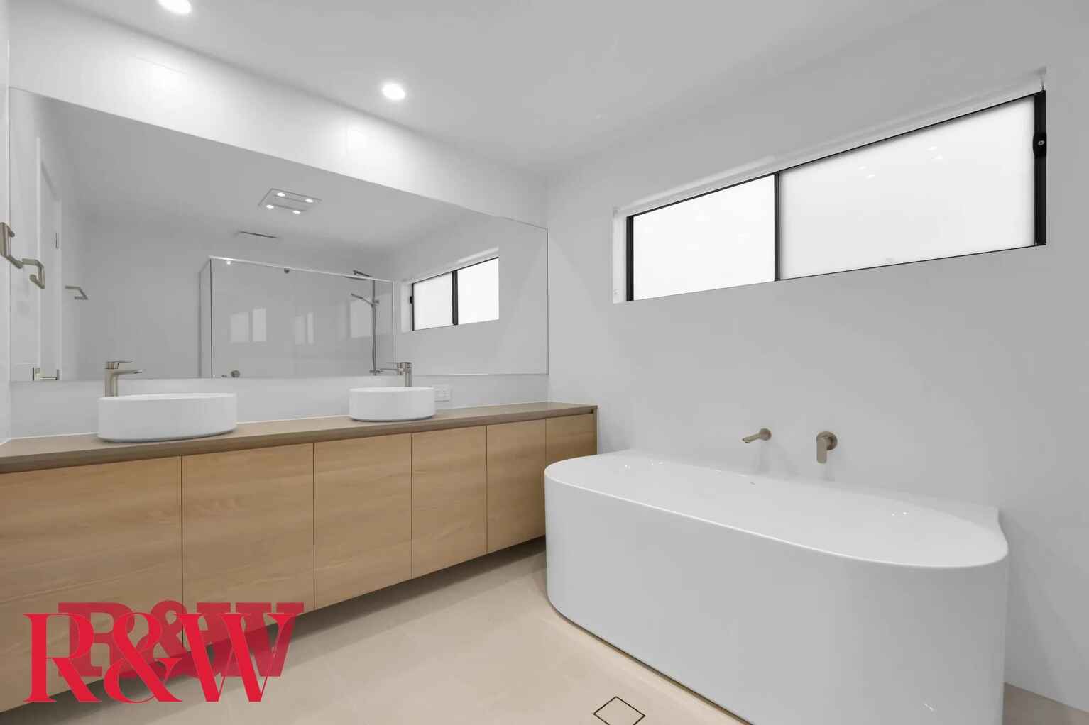 16 Mckinnon Circuit Gledswood Hills