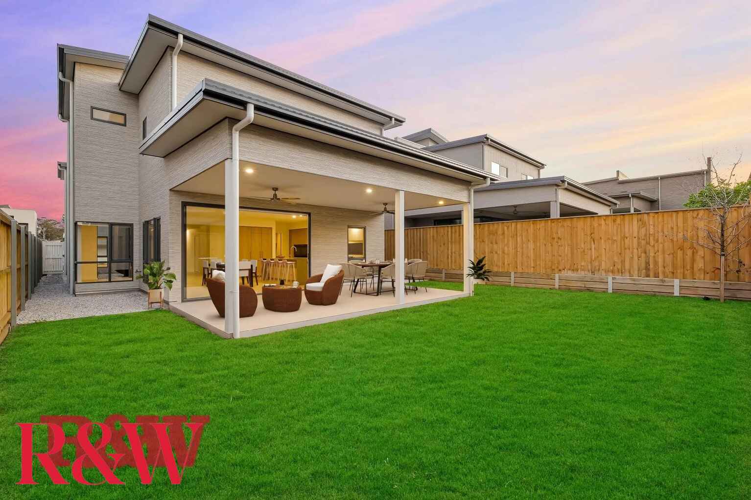 16 Mckinnon Circuit Gledswood Hills
