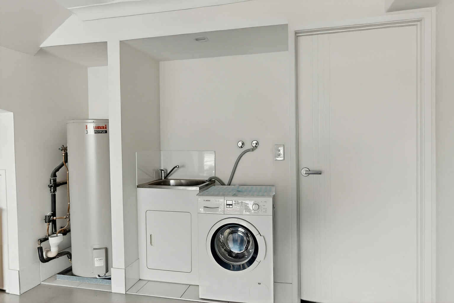 2/84 The Promenade Springfield Lakes