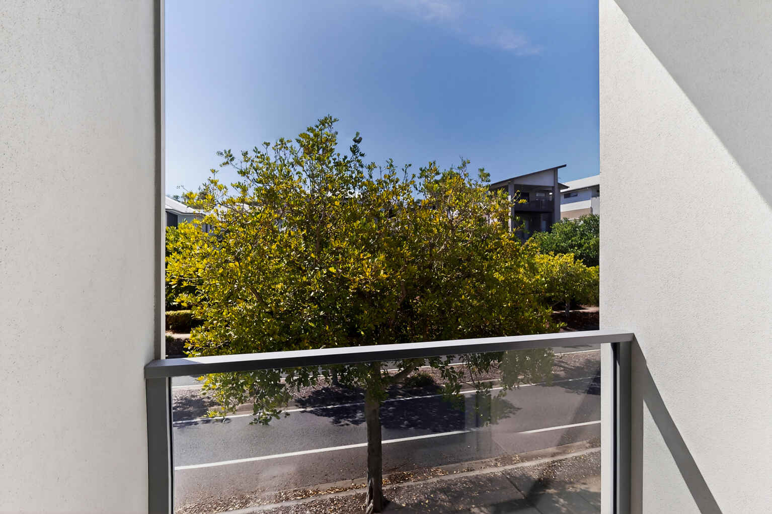 2/84 The Promenade Springfield Lakes