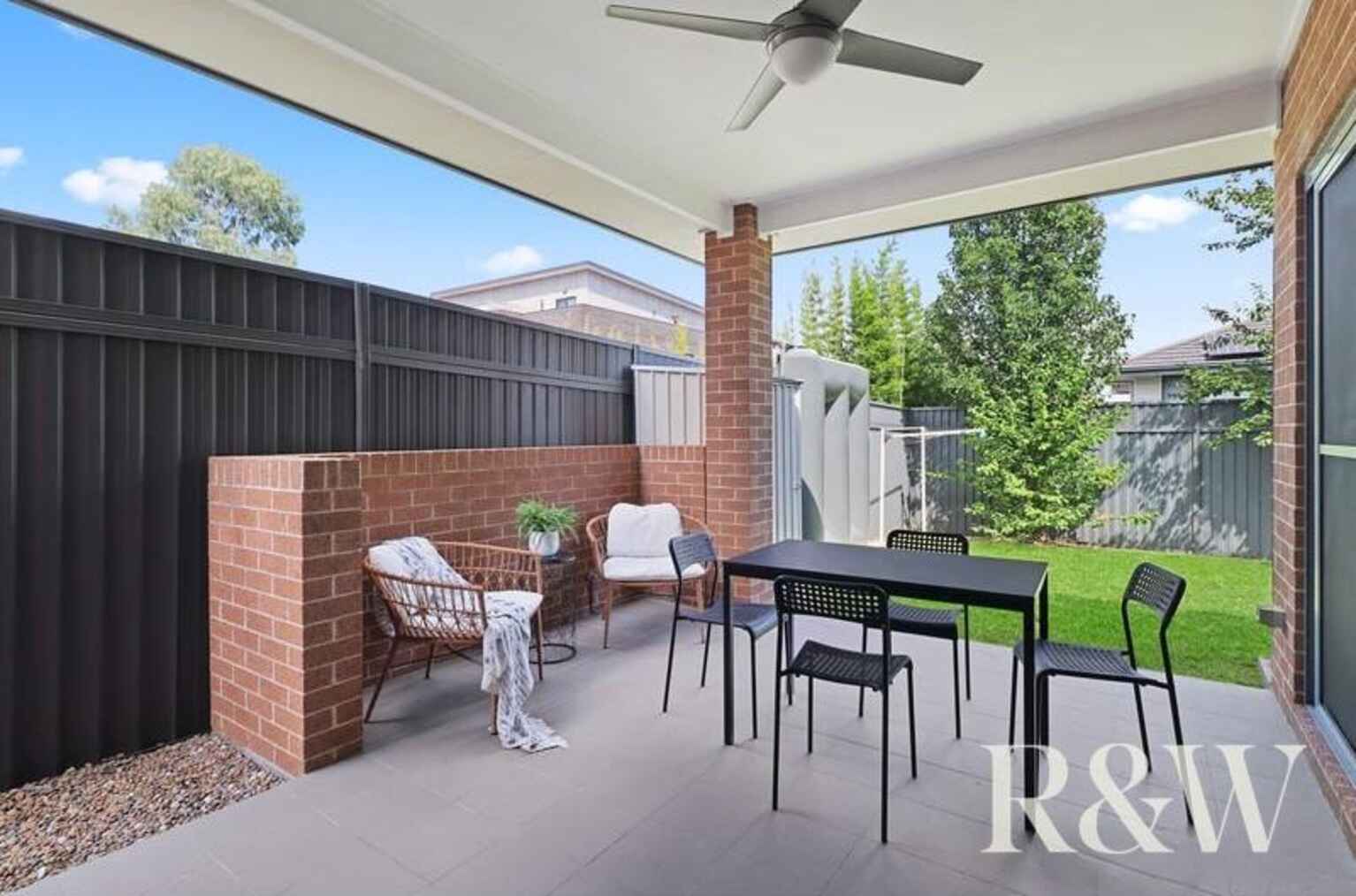 15A Cooee Avenue Glenmore Park