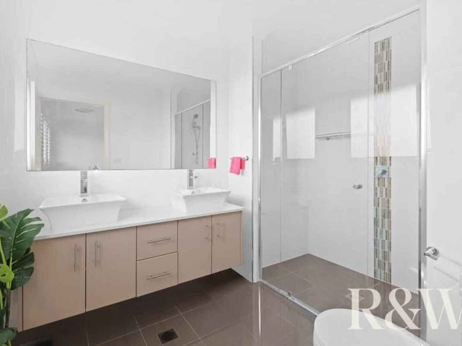 15A Cooee Avenue Glenmore Park