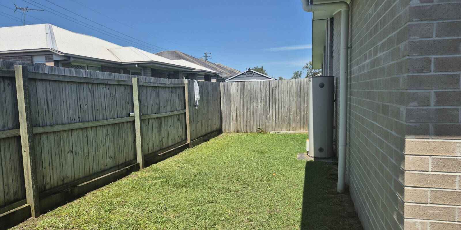 2/14 Christopher Court Caboolture