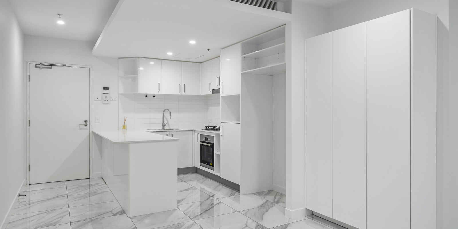 507/70 Carl Street Woolloongabba 507/70 Carl Street Woolloongabba