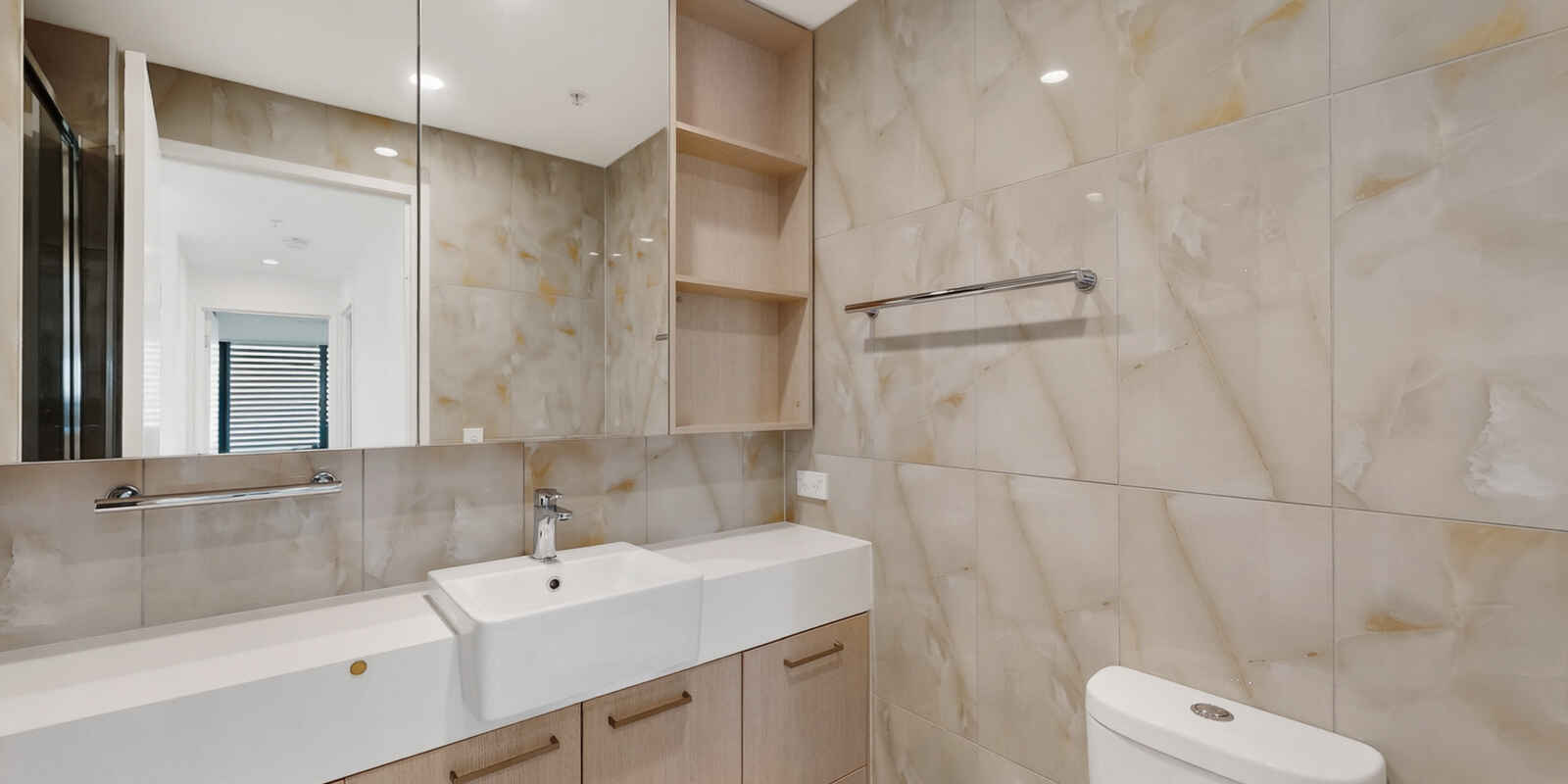 507/70 Carl Street Woolloongabba 507/70 Carl Street Woolloongabba