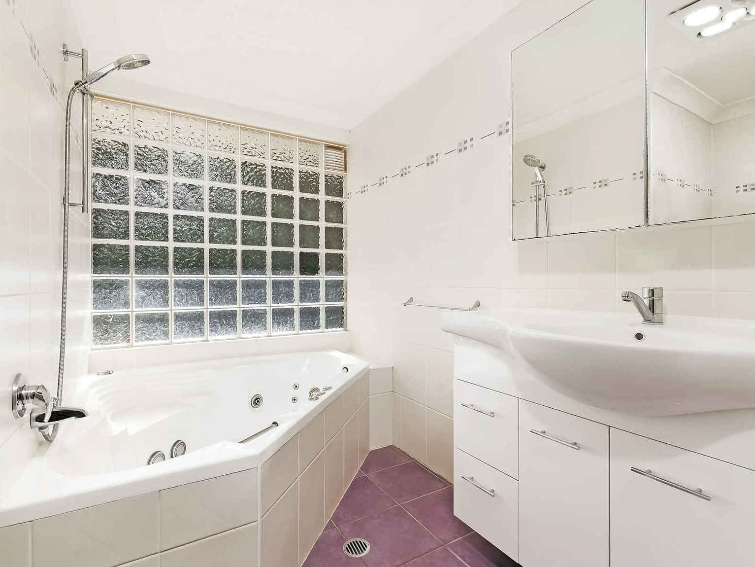 19 The Bulwark Castlecrag