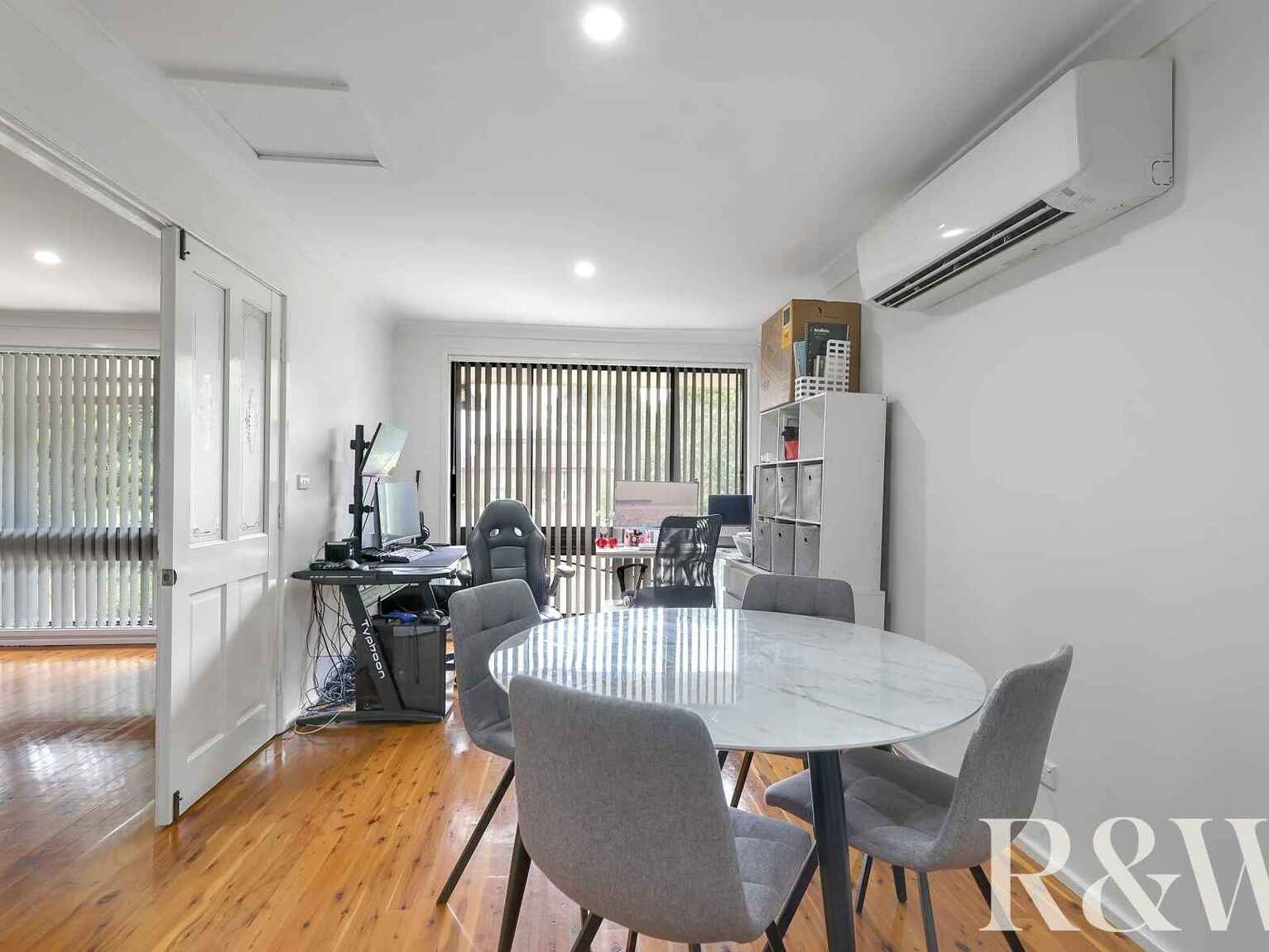 2 & 2A Francis Greenway Avenue St Clair 2 & 2A Francis Greenway Avenue St Clair