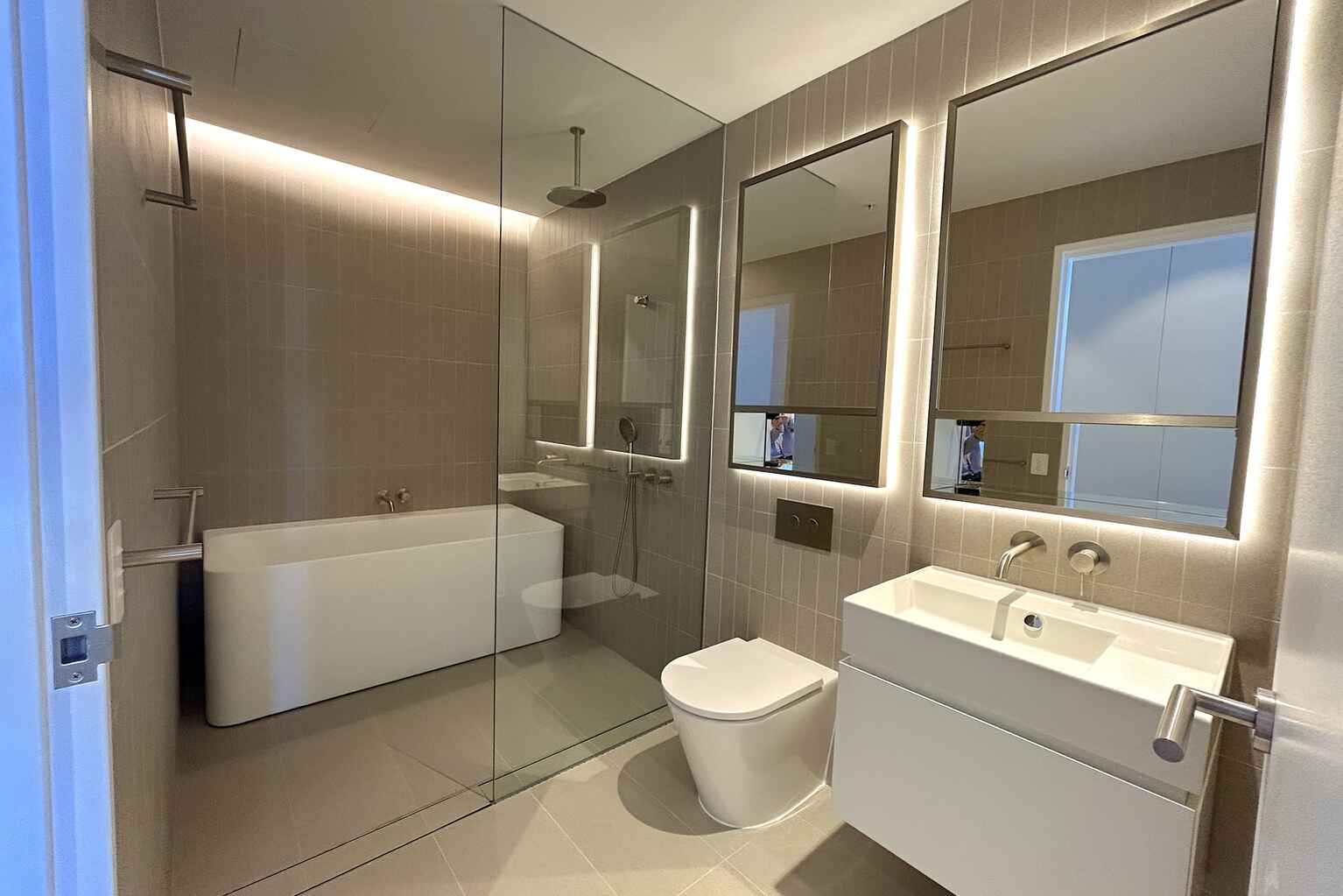 Level 10/1004/40 Solent Circuit Norwest Level 10/1004/40 Solent Circuit Norwest