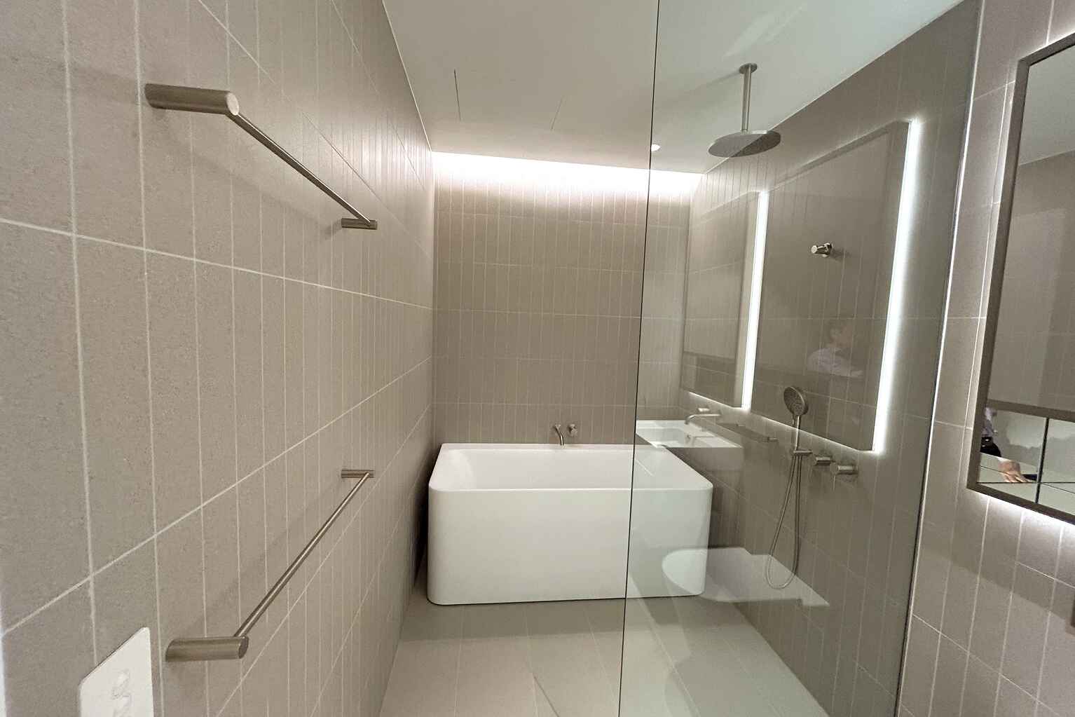 Level 10/1004/40 Solent Circuit Norwest Level 10/1004/40 Solent Circuit Norwest