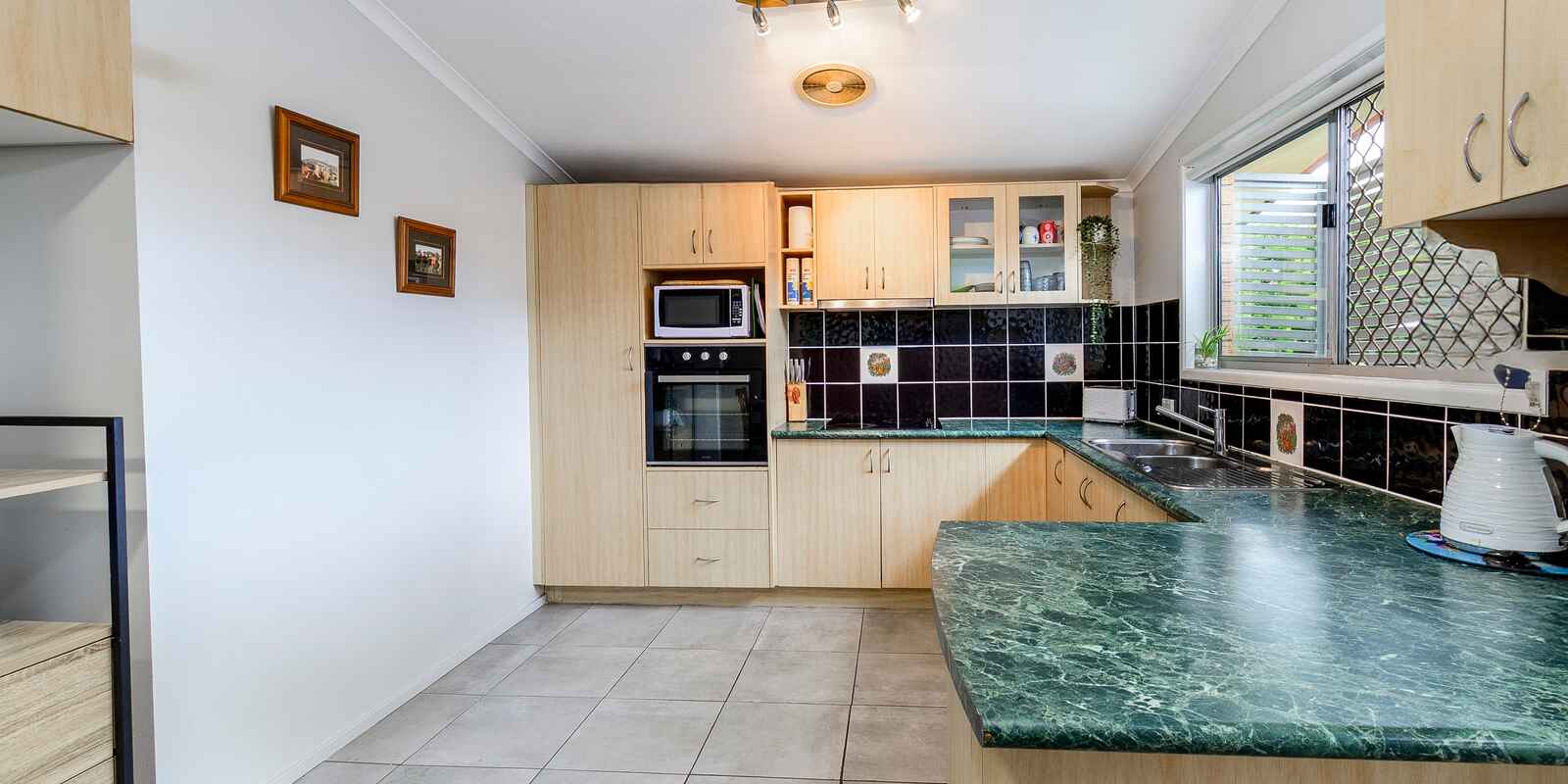 317 King Street Caboolture 317 King Street Caboolture