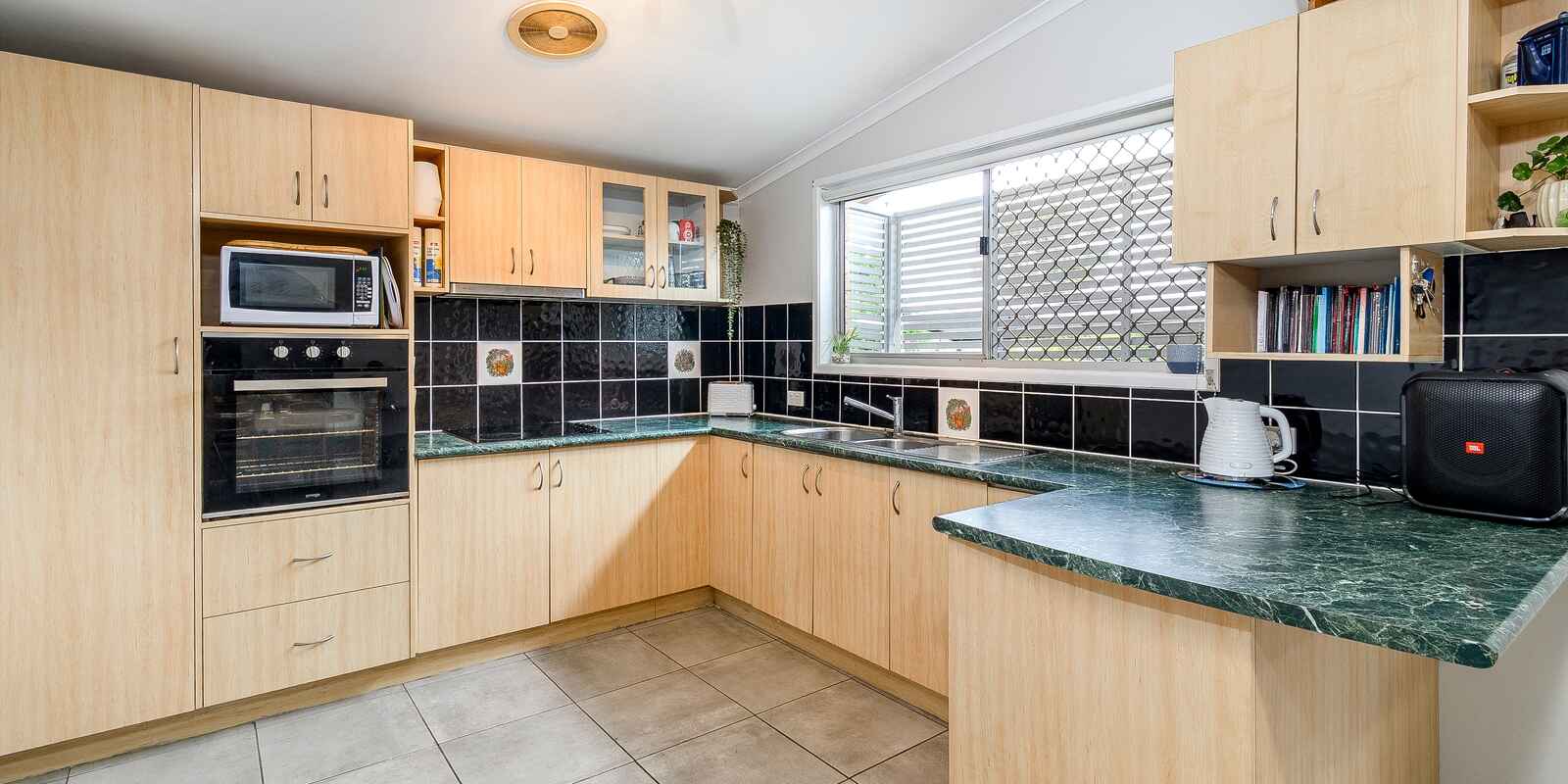 317 King Street Caboolture 317 King Street Caboolture