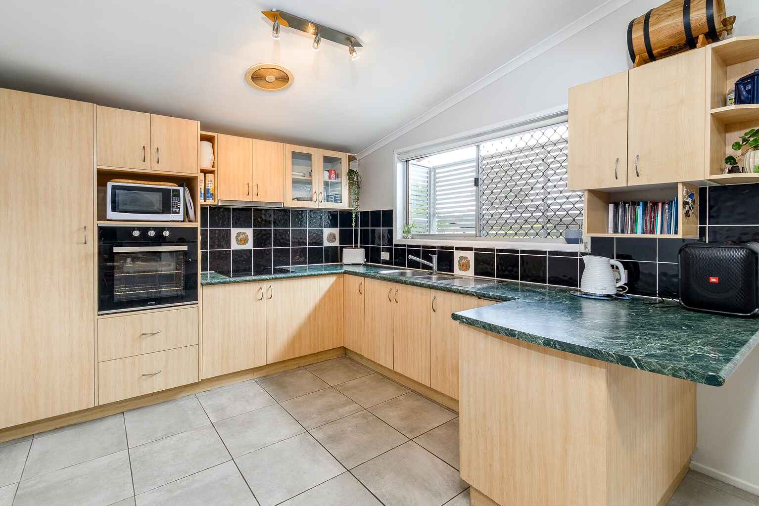 317 King Street Caboolture 317 King Street Caboolture