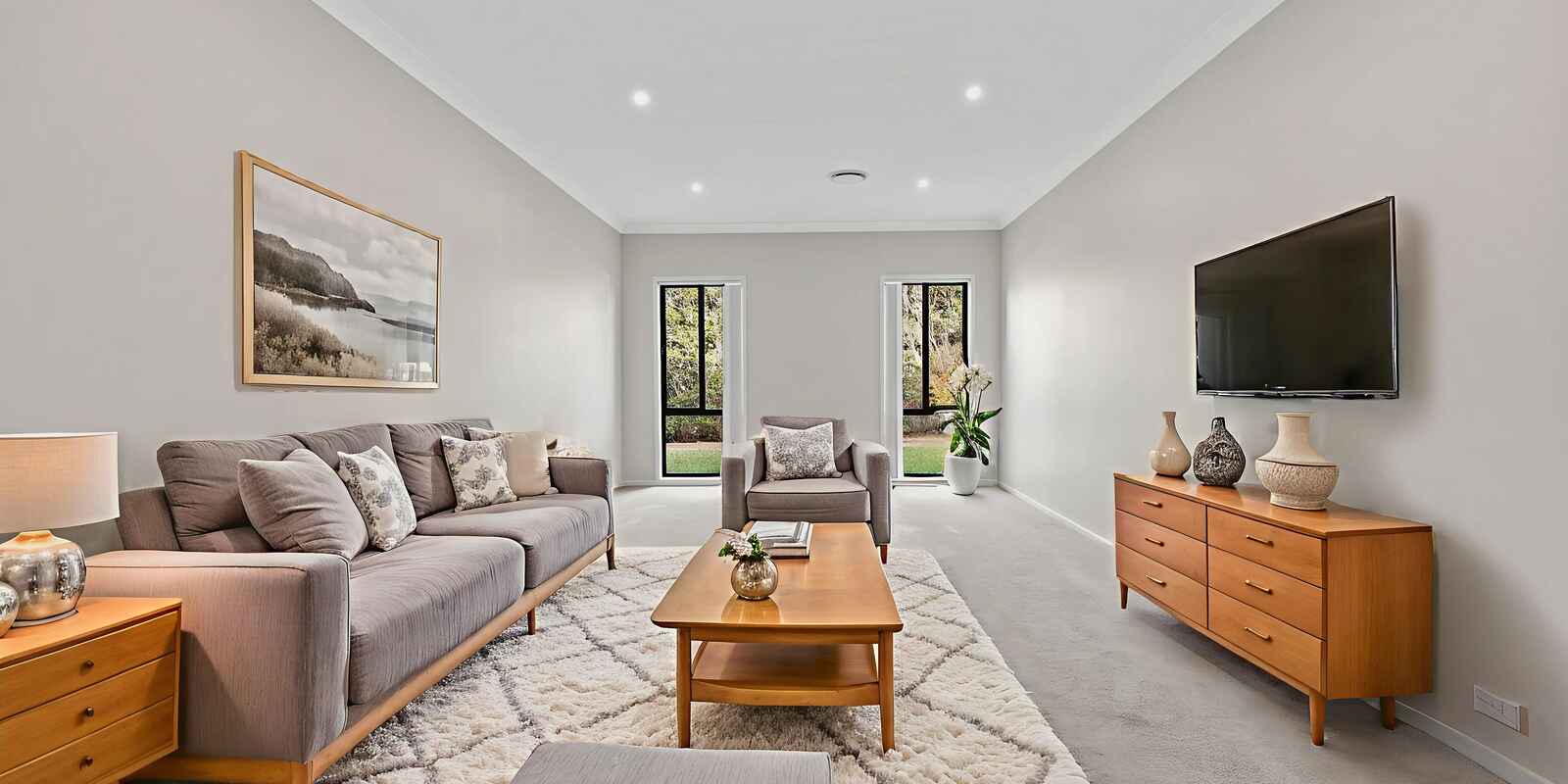 13 HORNBY STREET Wilton