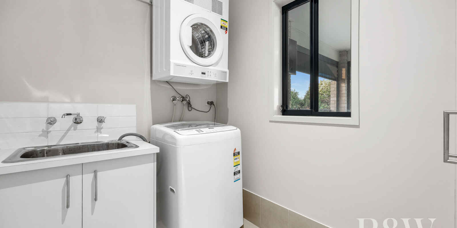 13 HORNBY STREET Wilton