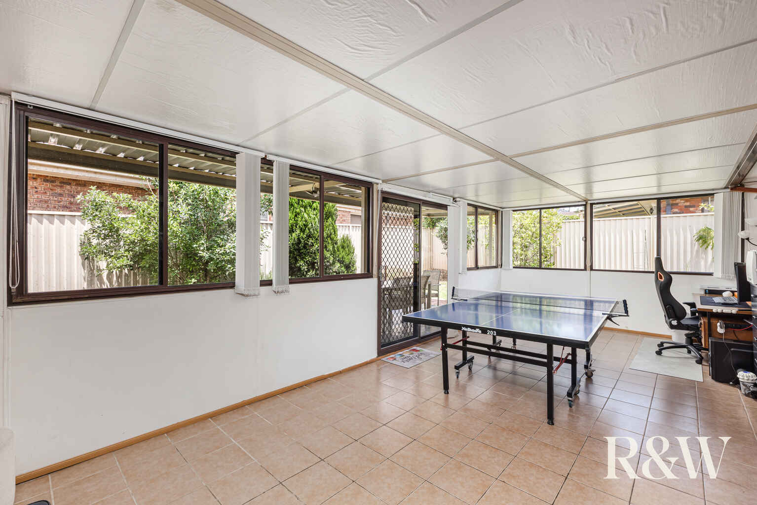 3 Salford Street St Clair