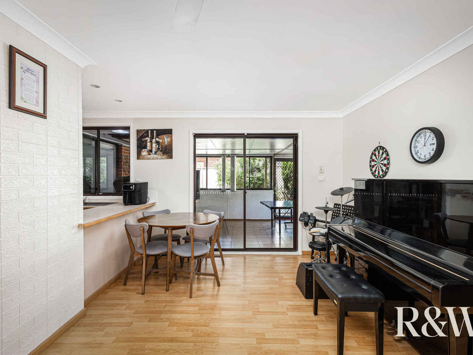 3 Salford Street St Clair