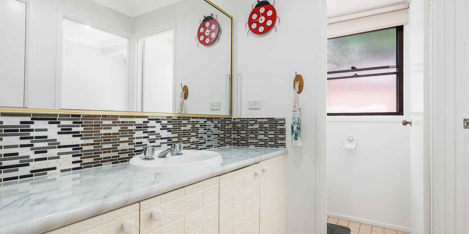 3 Salford Street St Clair