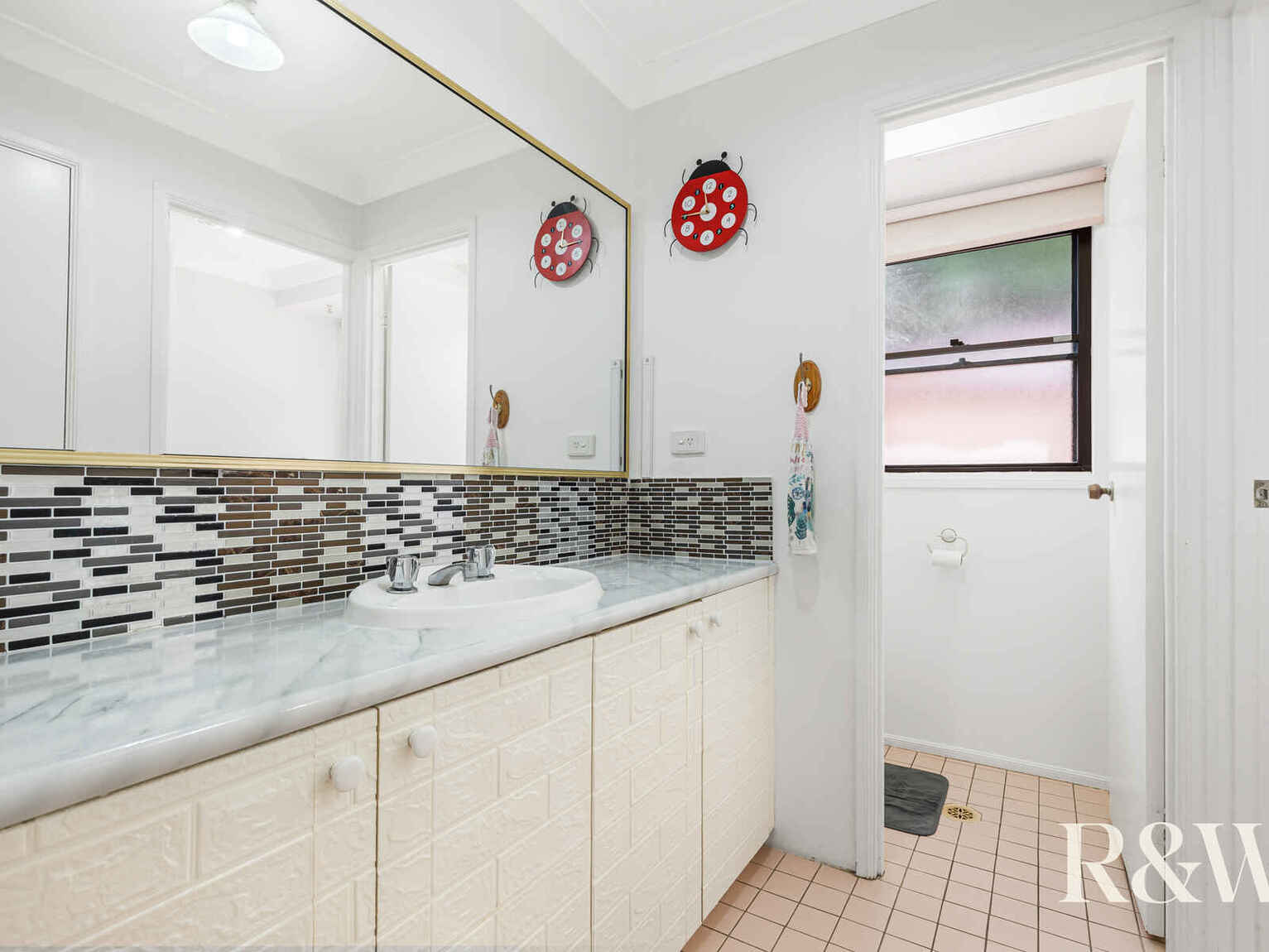 3 Salford Street St Clair