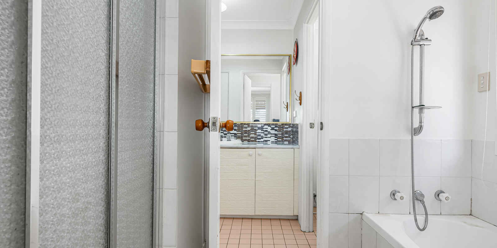 3 Salford Street St Clair