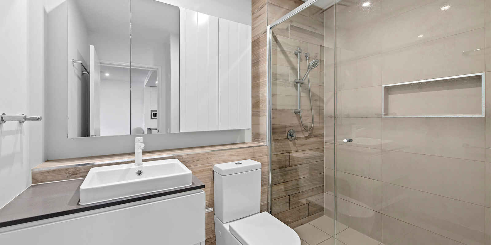 502/18 Hubert Street Woolloongabba 502/18 Hubert Street Woolloongabba