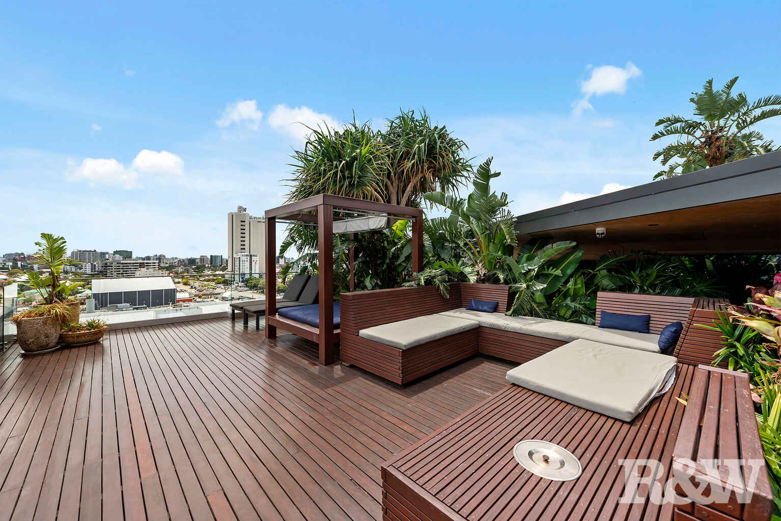 502/18 Hubert Street Woolloongabba 502/18 Hubert Street Woolloongabba