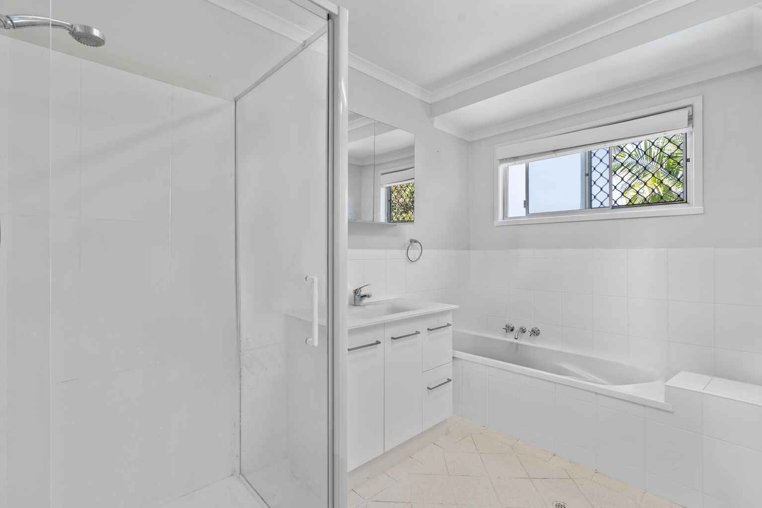 9 Wairoa Drive Strathpine 9 Wairoa Drive Strathpine