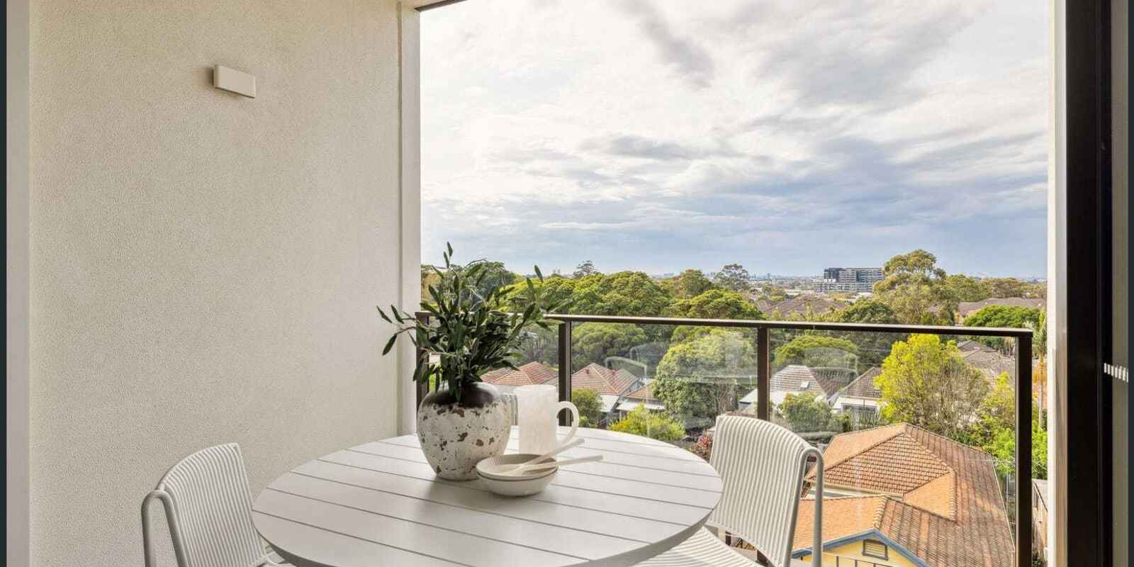 403/18 Lilydale Street Marrickville