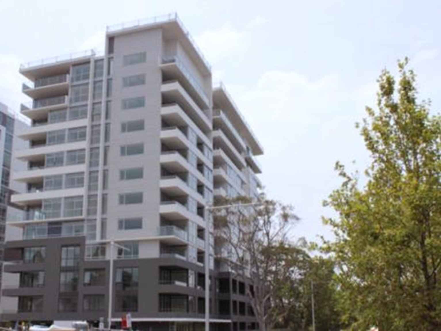 A106/2 Saunders Cl Macquarie Park