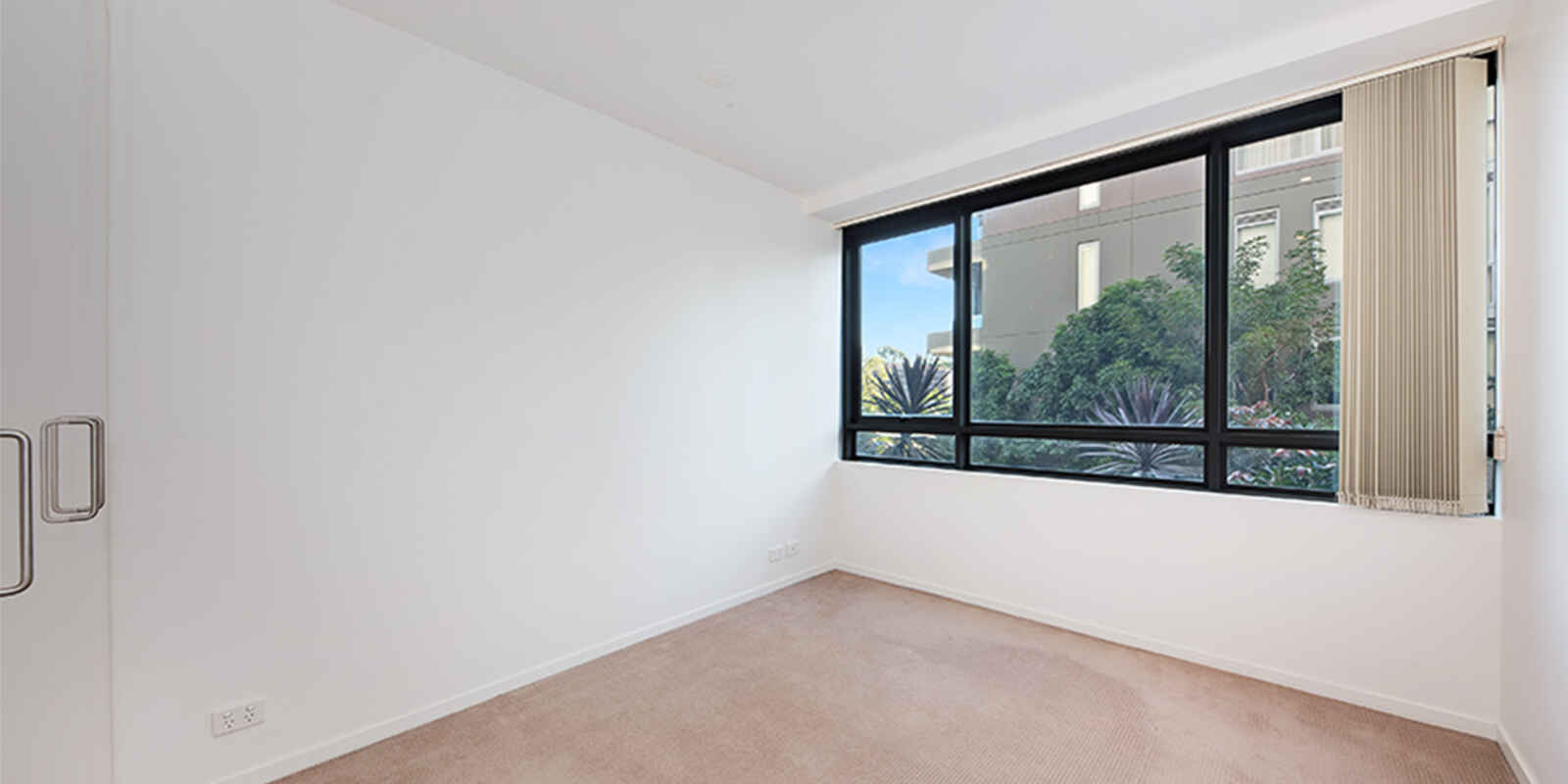 A106/2 Saunders Cl Macquarie Park