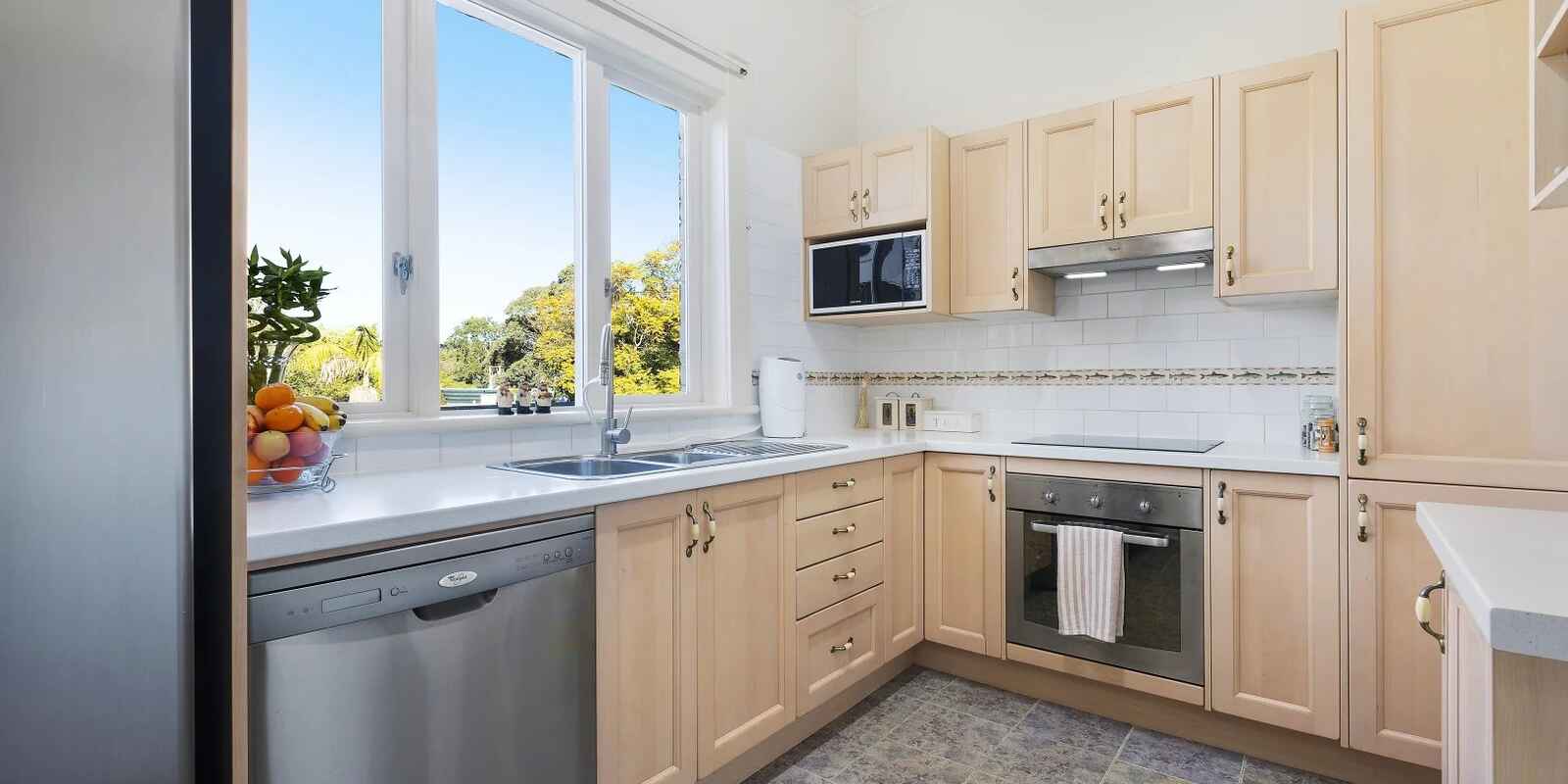 2 Merrenburn Avenue Naremburn