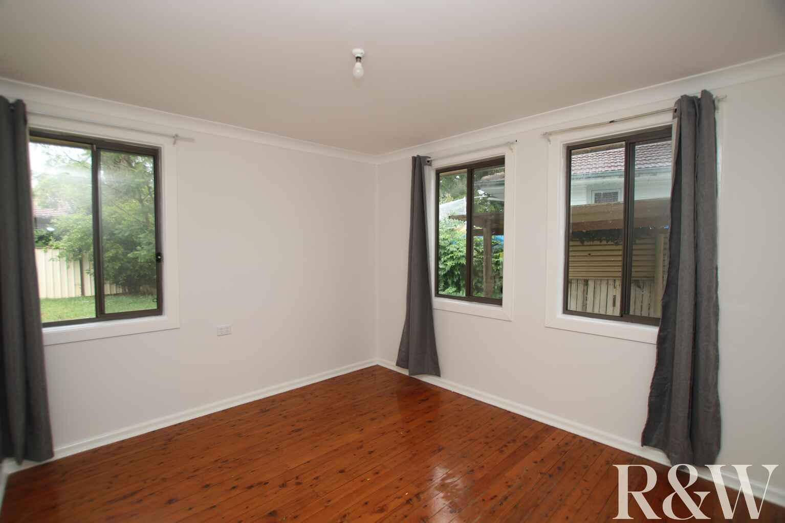 25 Gasmata Street Whalan