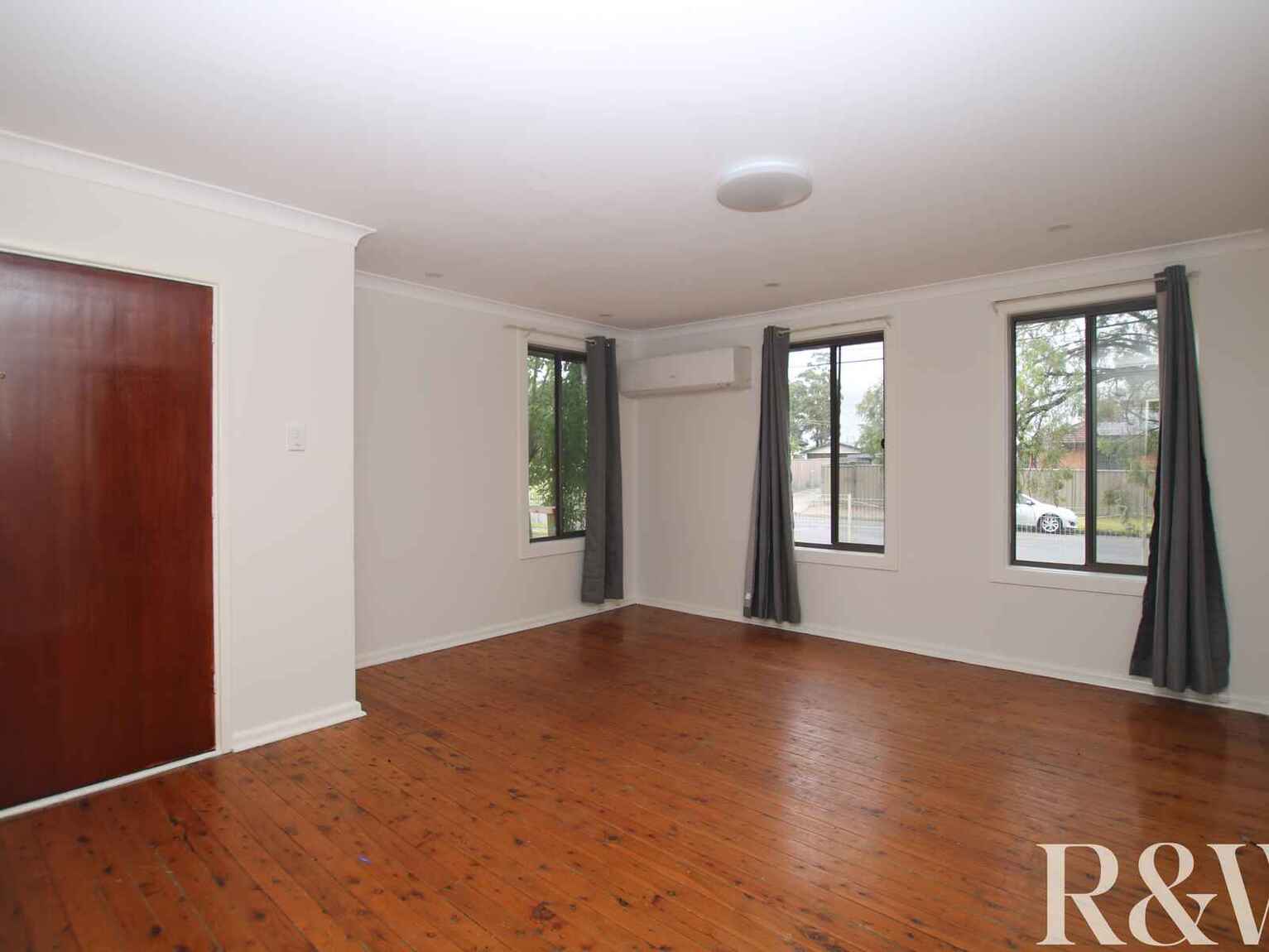 25 Gasmata Street Whalan