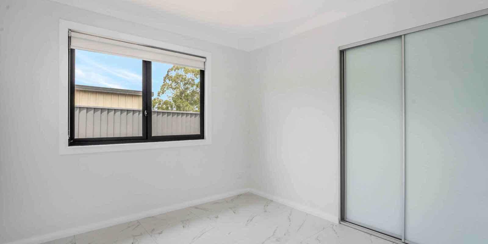 150c Hill Road Lurnea