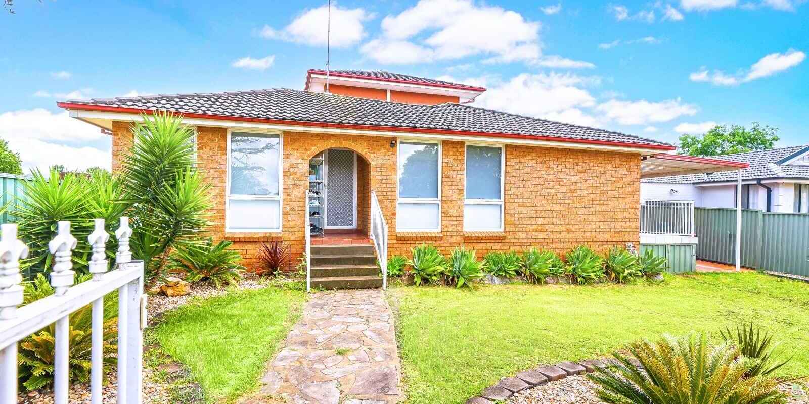 1 & 1A Chrisalex Place St Clair