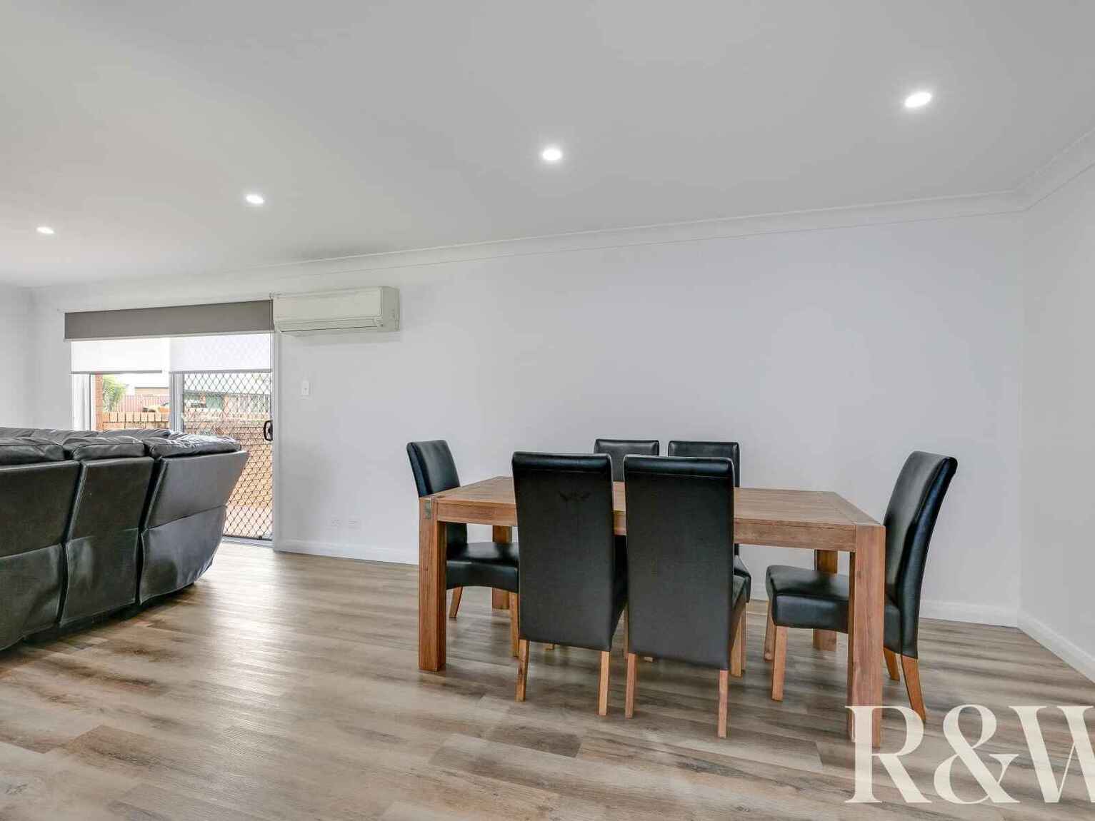 1 & 1A Chrisalex Place St Clair