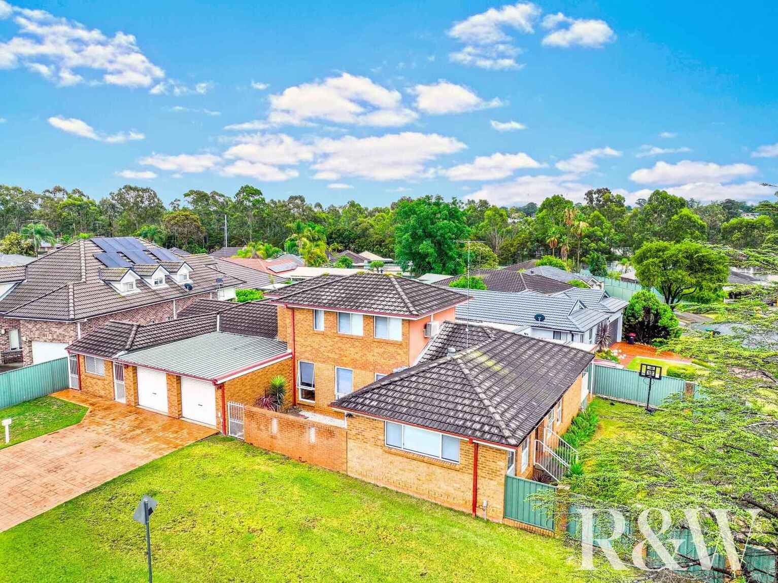 1 & 1A Chrisalex Place St Clair