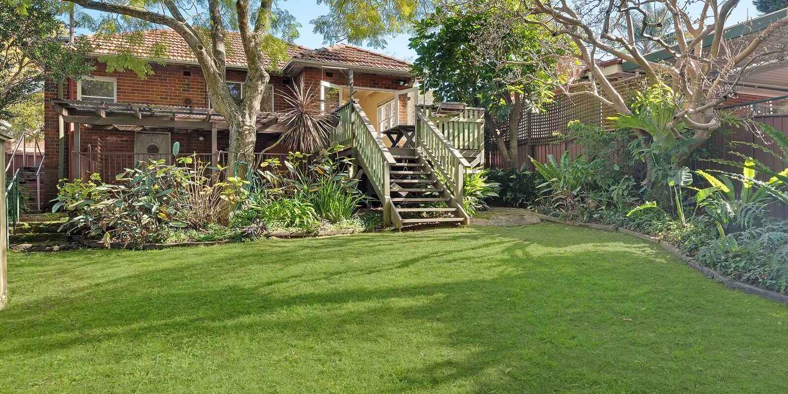 201 Eastern Valley Way Middle Cove